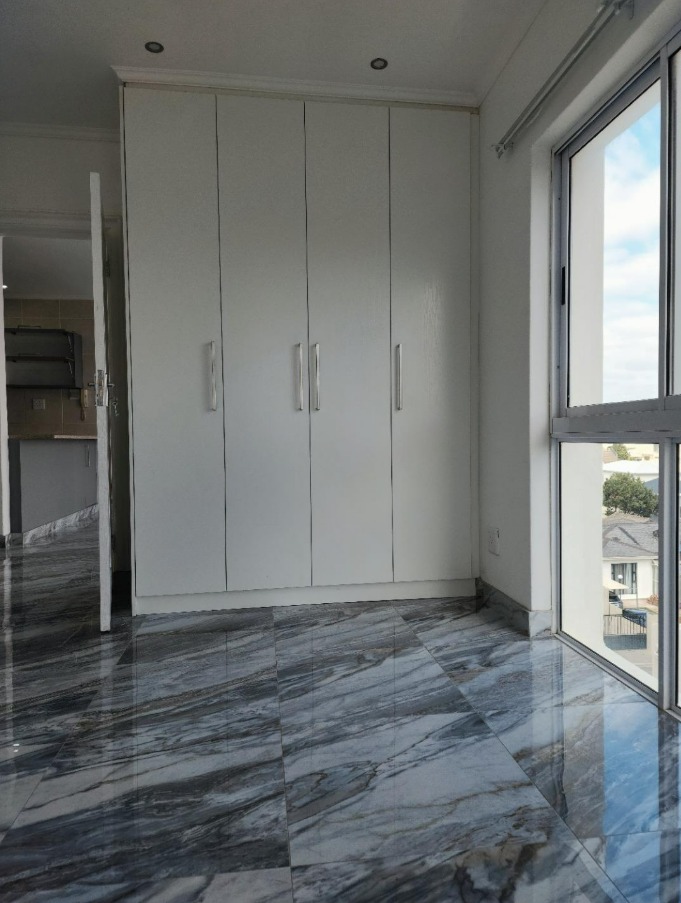 2 Bedroom Property for Sale in Strand Golf Club Western Cape
